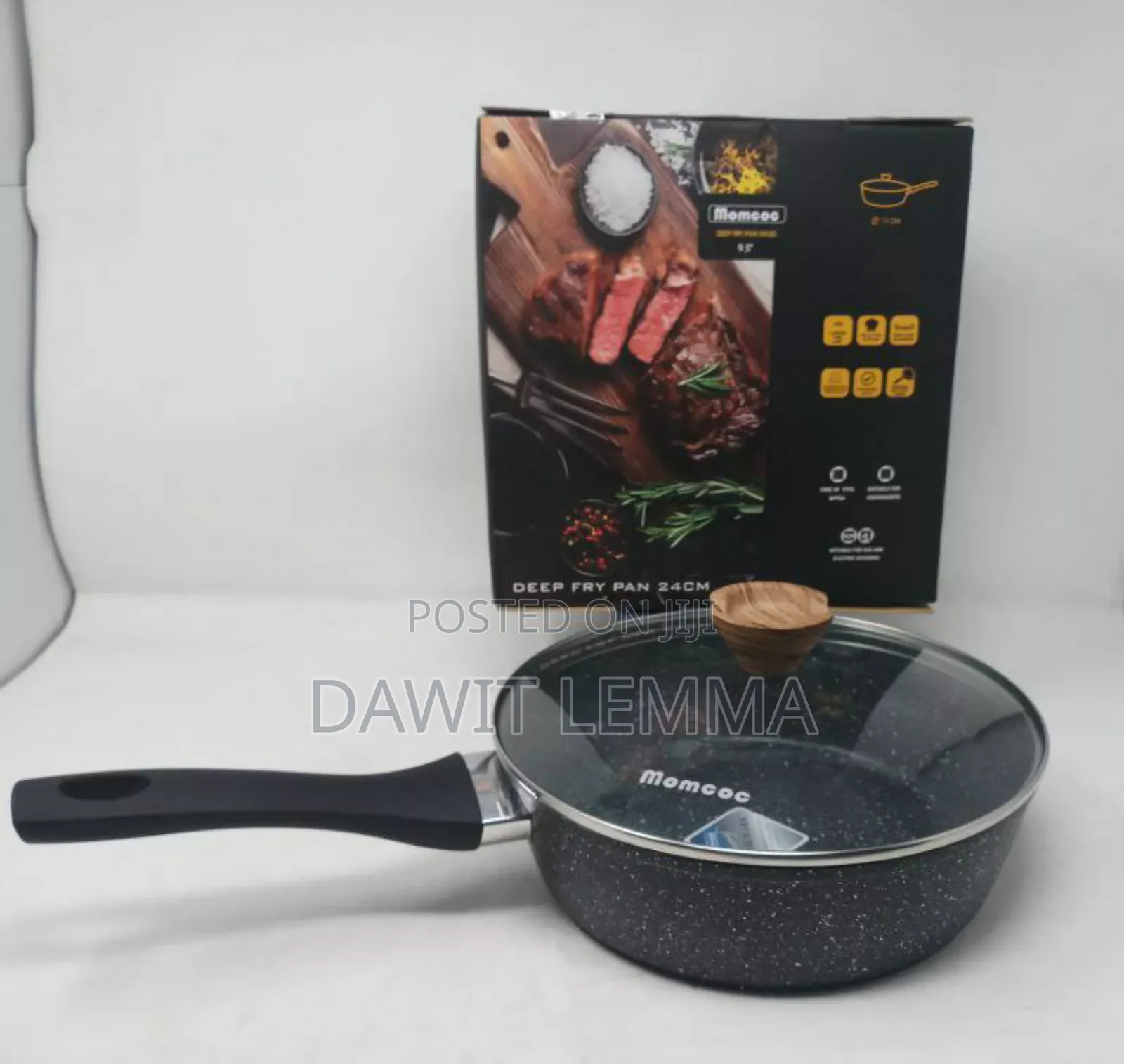 Momcoc ባለ ክዳን መጥበሻ