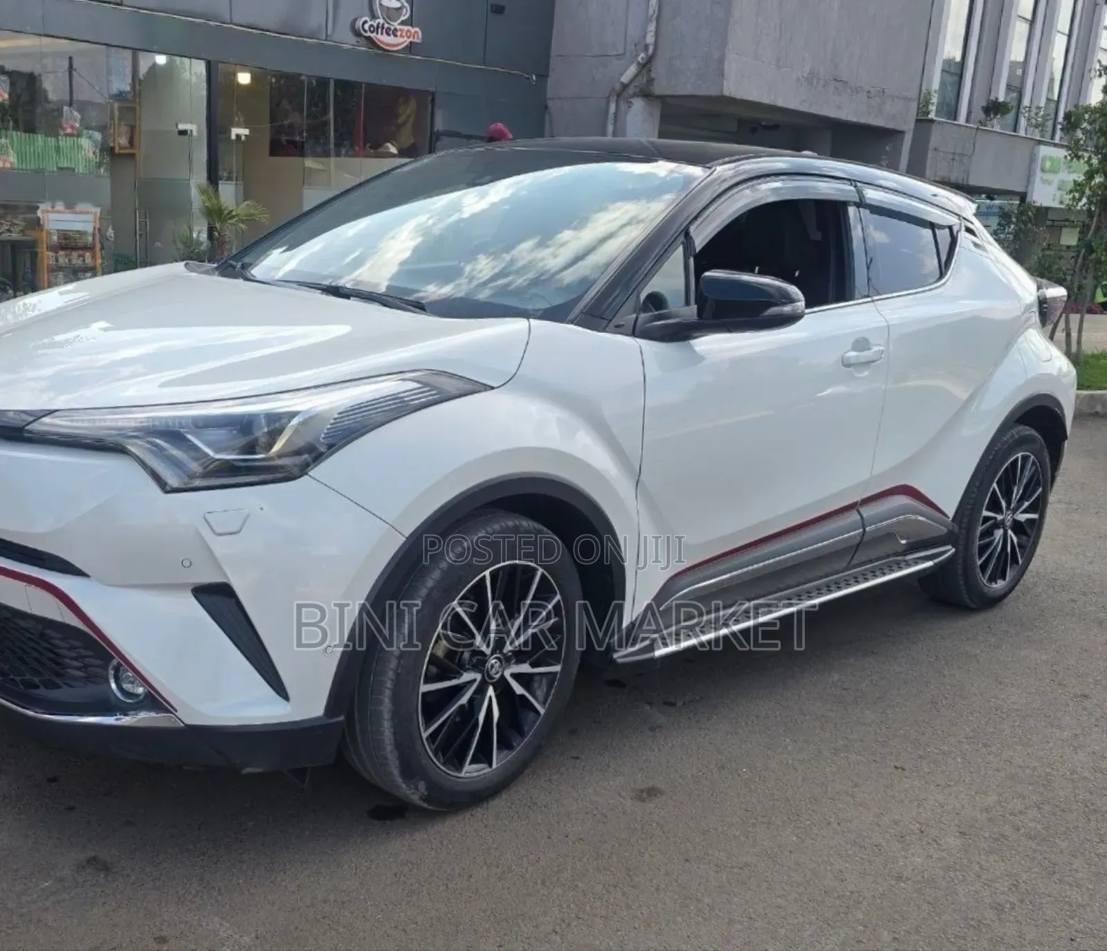 Toyota C-HR 2020 Ivory