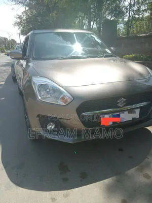 Suzuki Swift 2022 Gray
