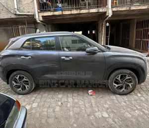 New Hyundai Creta 2022 Gray