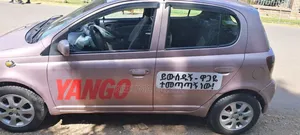 Toyota Vitz 2001 Pink