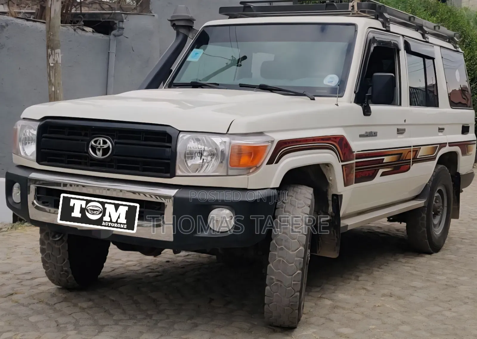 Toyota Land Cruiser 2014 White