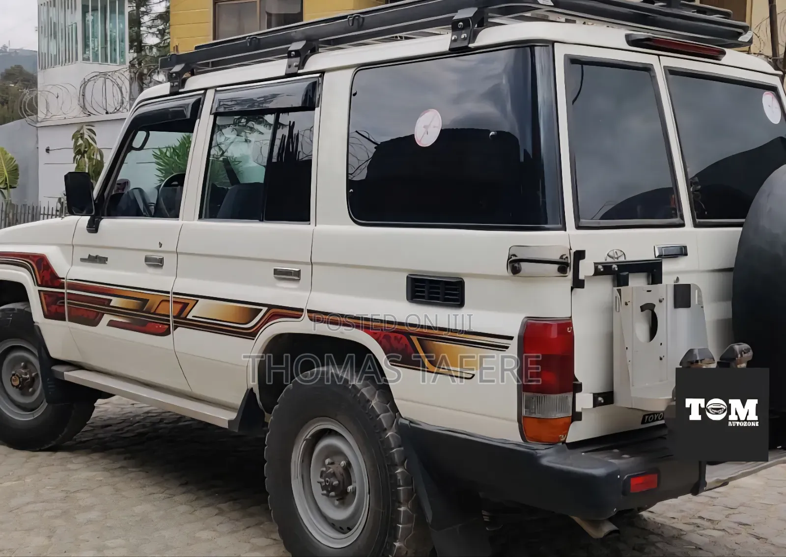 Toyota Land Cruiser 2014 White