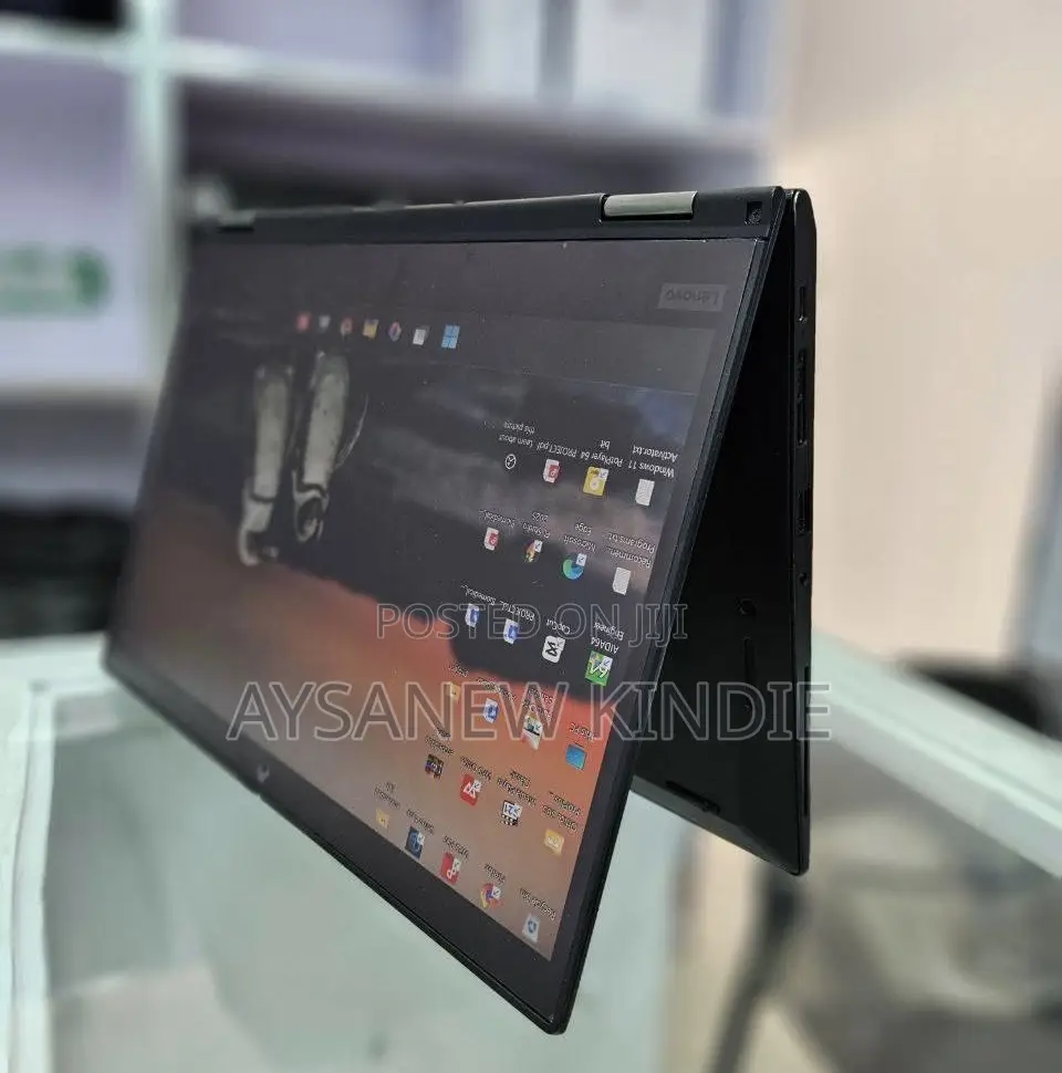 New Laptop Lenovo ThinkPad X390 Yoga 8GB Intel Core I5 SSD 512GB