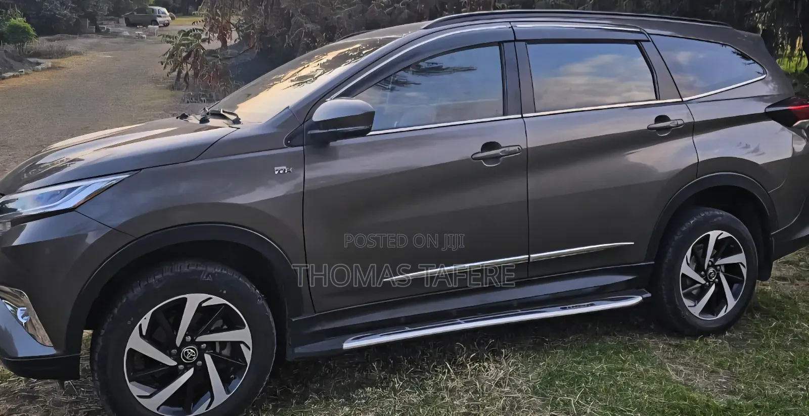 Toyota Rush 2024 Gray