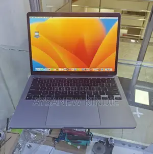 Photo - New Laptop Apple MacBook Pro Max 2023 M2 14-Inch 8GB Apple M2 SSD 256GB