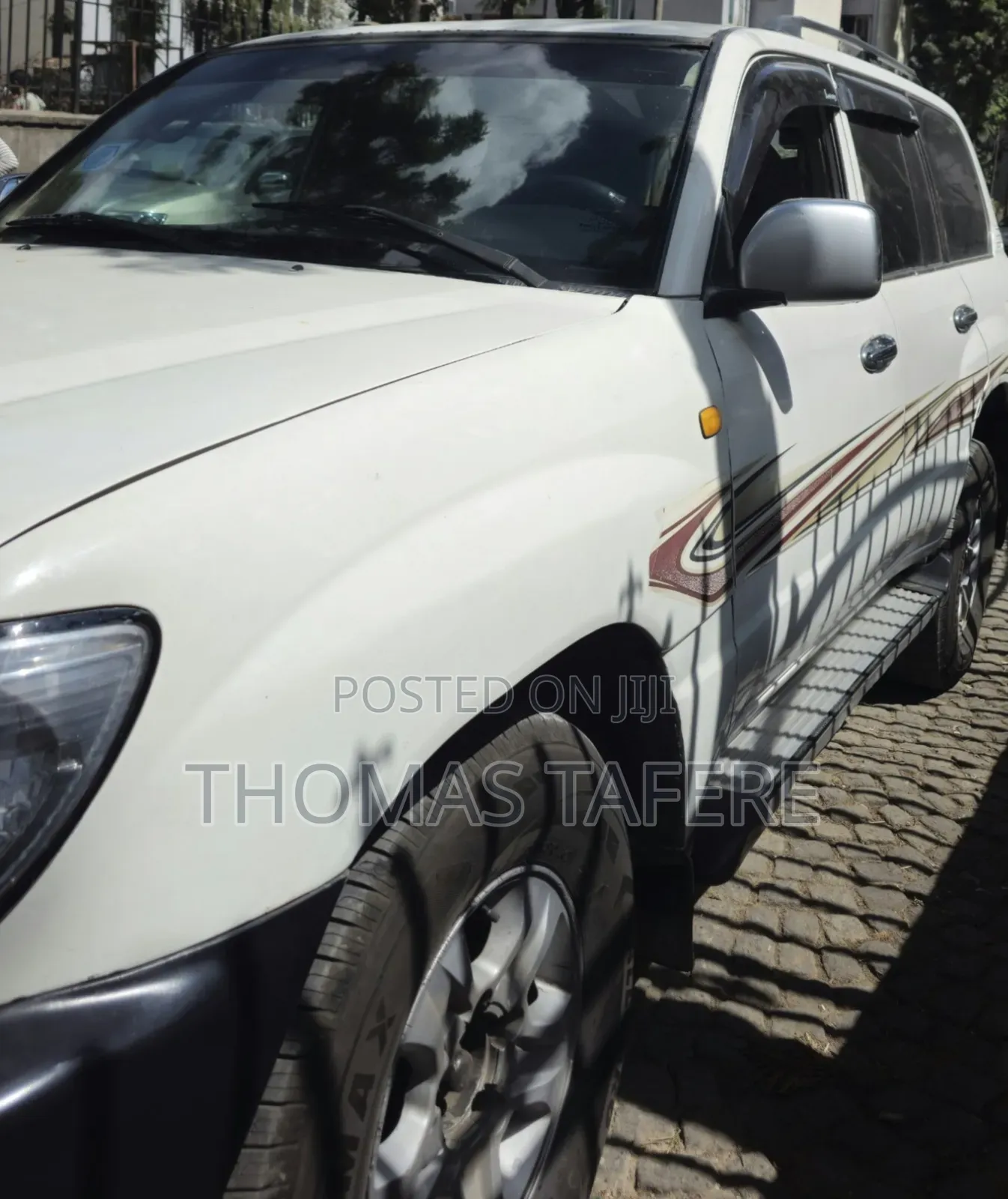 Toyota Land Cruiser 2006 White