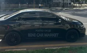 Toyota Corolla 2012 Black