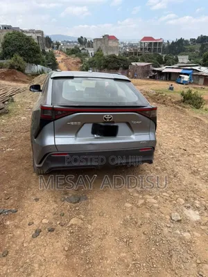Toyota bZ4X 2024 Gray