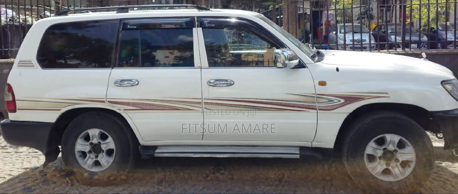 Toyota Land Cruiser 2006 White