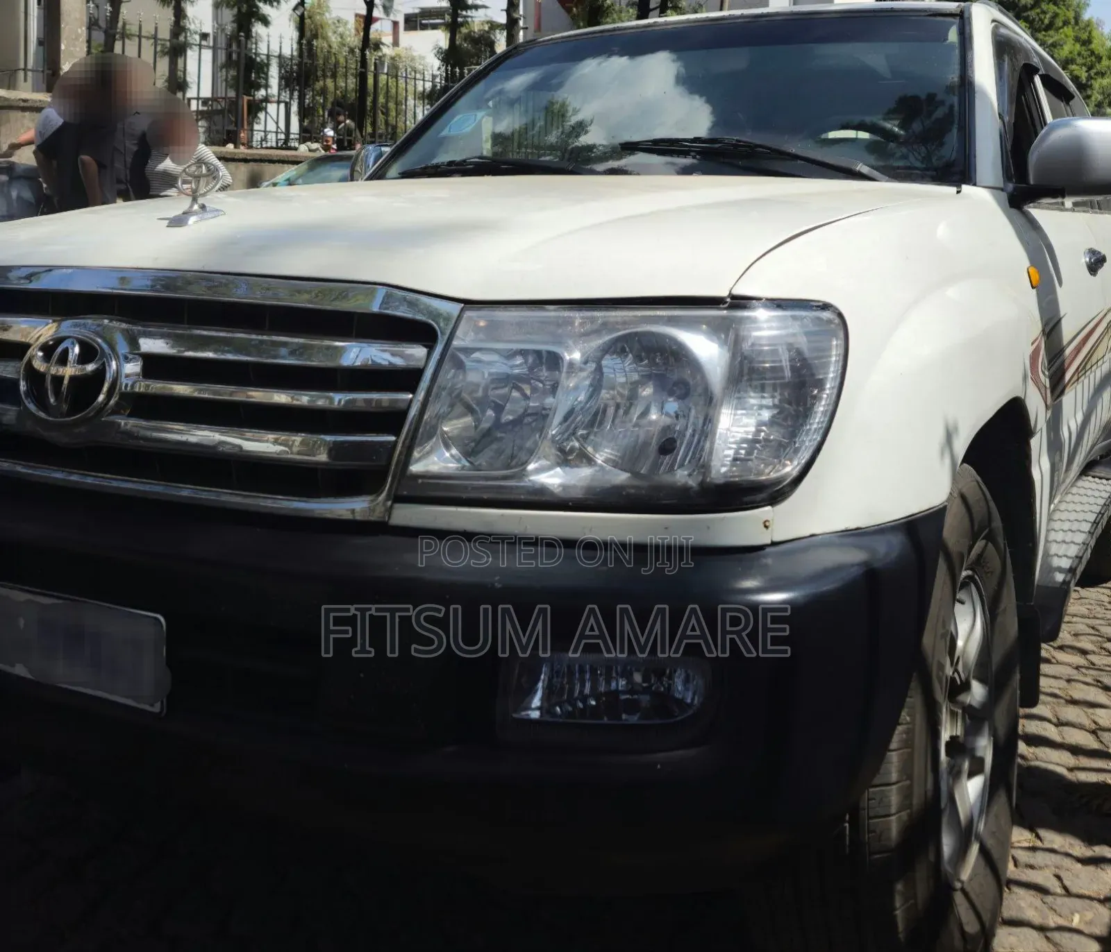 Toyota Land Cruiser 2006 White