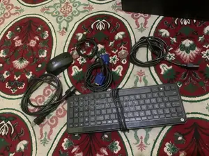 Desktop Computer Dell 2GB Intel Core 3 HDD 500GB