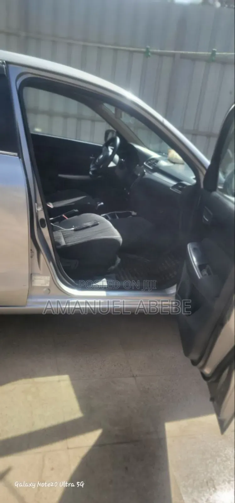 Suzuki Dzire 2022 Silver