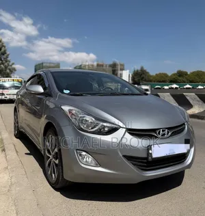 Hyundai Avante 2013 Gray