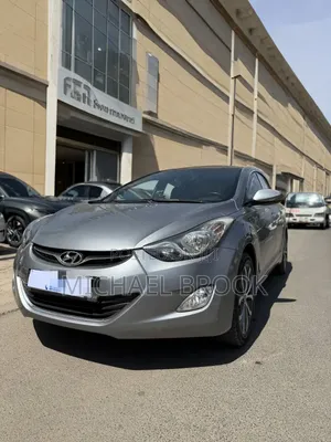 Hyundai Avante 2013 Gray