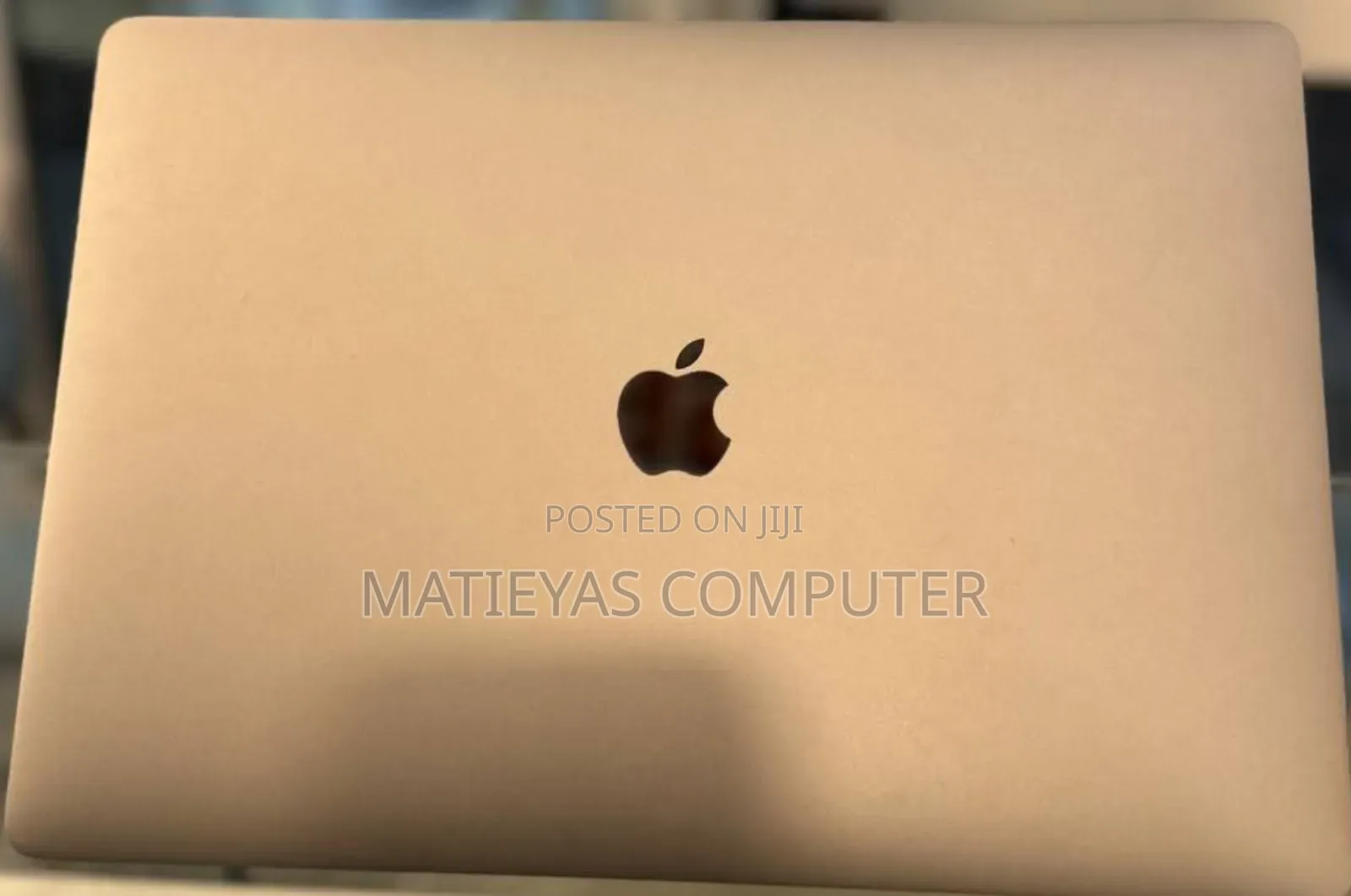 New Laptop Apple MacBook Pro 2016 16GB Intel Core I7 SSD 256GB