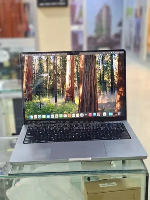 New Laptop Apple MacBook Pro M1 32GB Apple M1 SSD 512GB