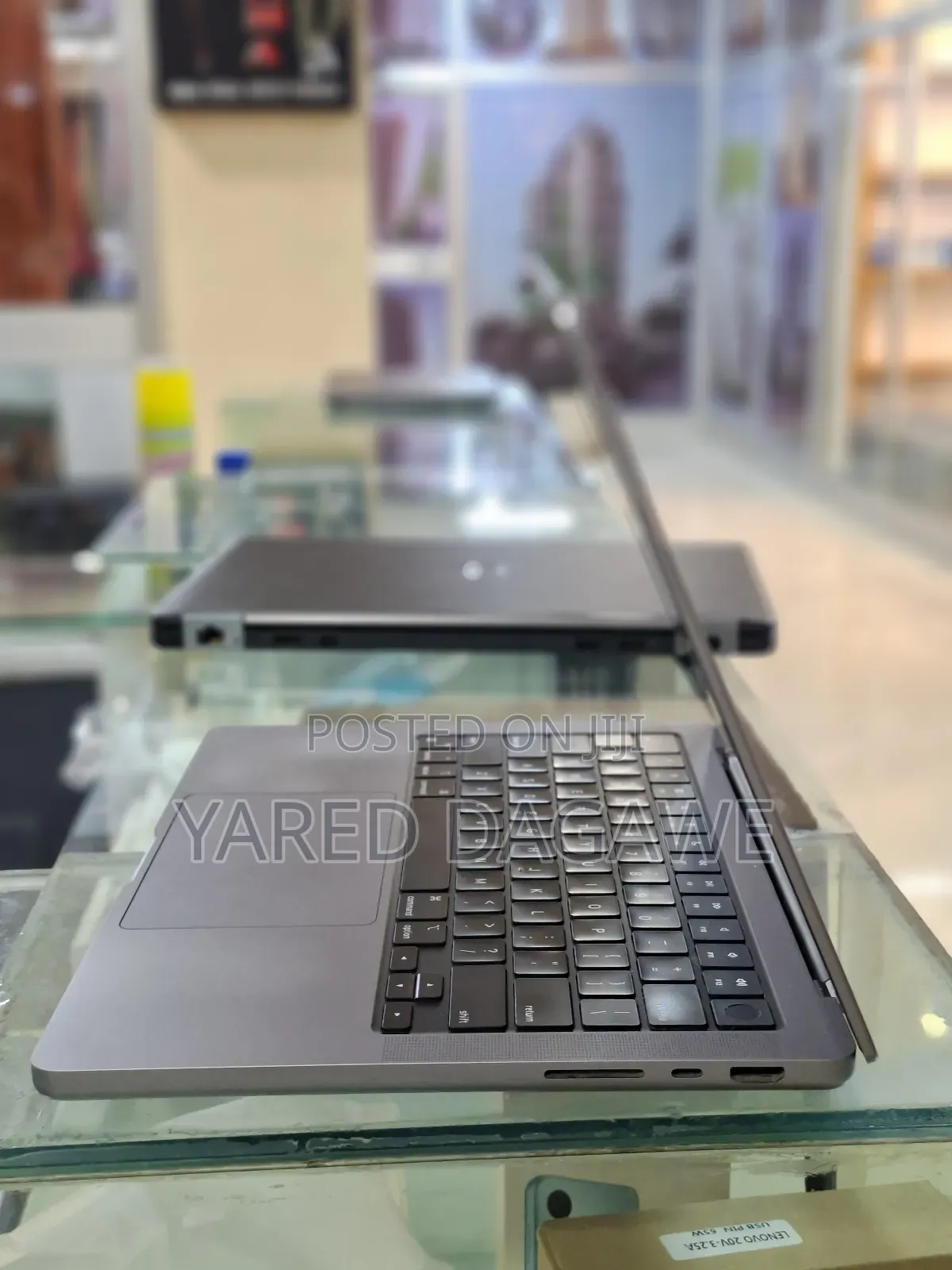 New Laptop Apple MacBook Pro M1 32GB Apple M1 Pro SSD 512GB