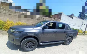 New Toyota Hilux Revo Double Cab Deisel 2.8 AWD 2022 Gray