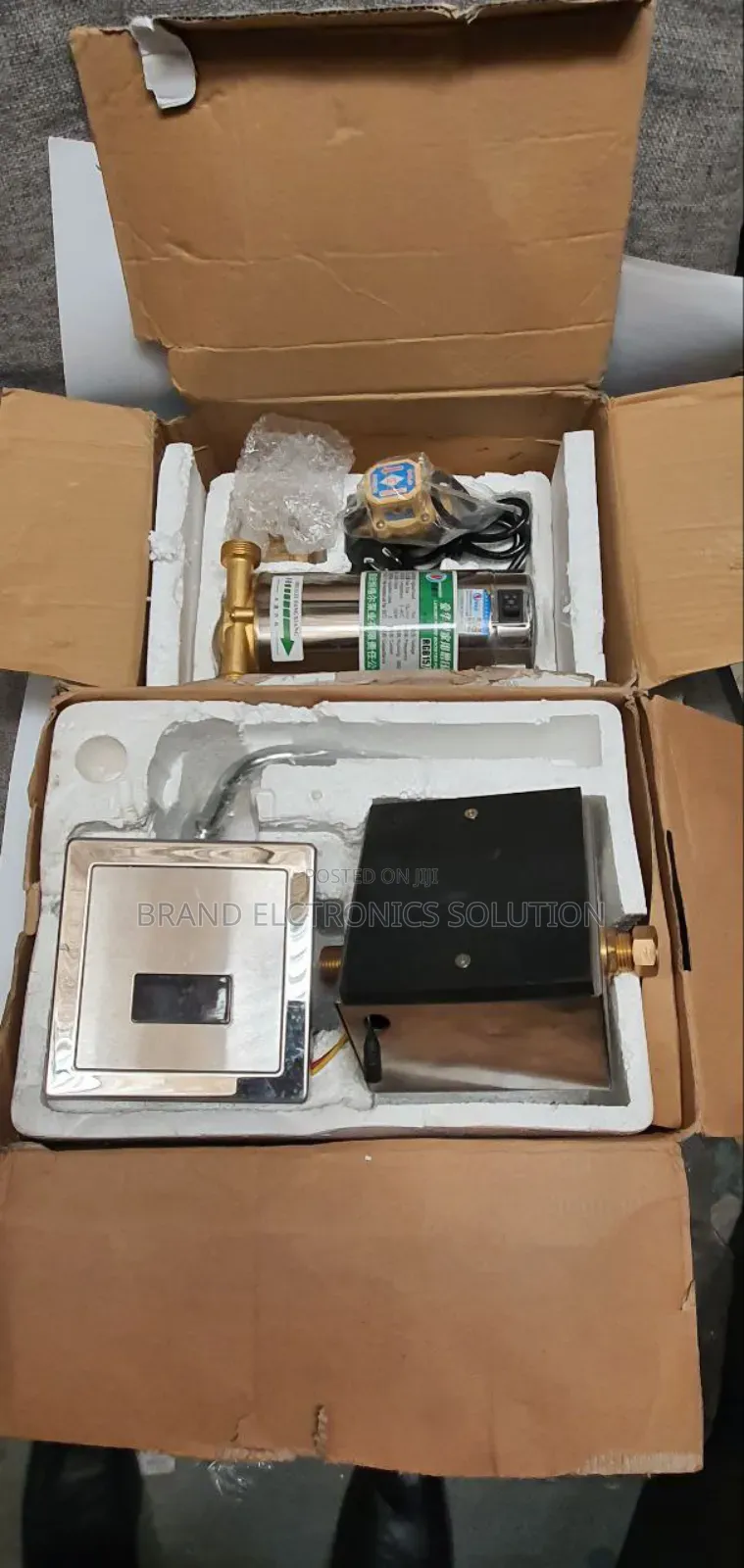 Pump With Sensor Flash