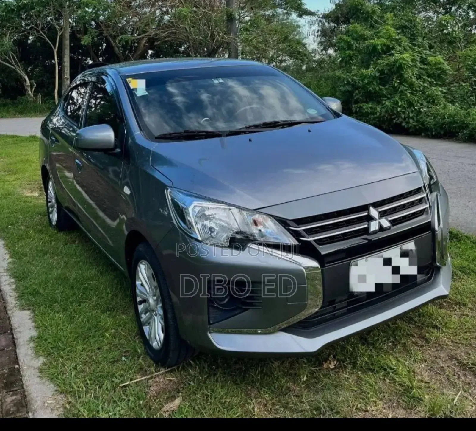 Mitsubishi Attrage 2020 Gray