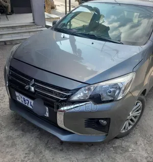 Photo - Mitsubishi Attrage 2020 Gray