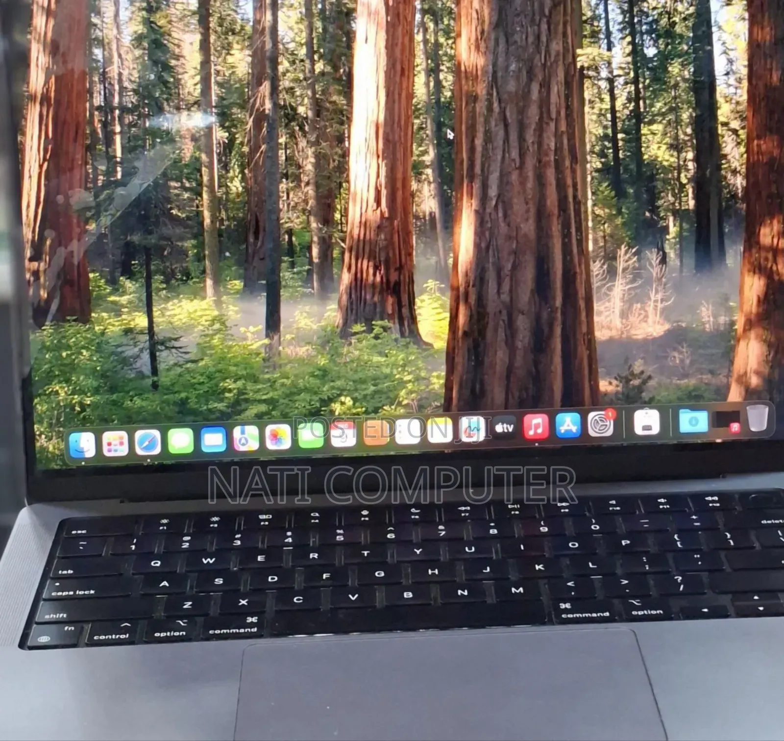 New Laptop Apple MacBook Pro M1 32GB Apple M1 Pro SSD 512GB