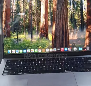 Photo - New Laptop Apple MacBook Pro M1 32GB Apple M1 Pro SSD 512GB