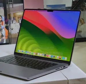 New Laptop Apple MacBook Pro 32GB Apple M1 Max SSD 512GB