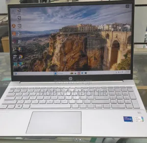 New Laptop HP Pavilion 14 16GB Intel Core I7 SSD 512GB