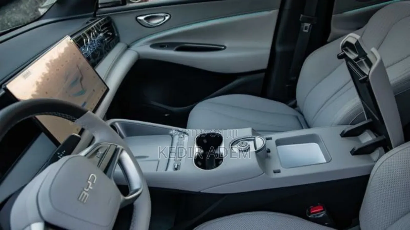 New BYD Sealion 7 DM 2025 Off white