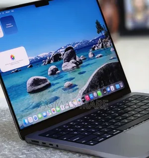 Photo - New Laptop Apple MacBook Pro M1 32GB Apple M1 Pro SSD 512GB