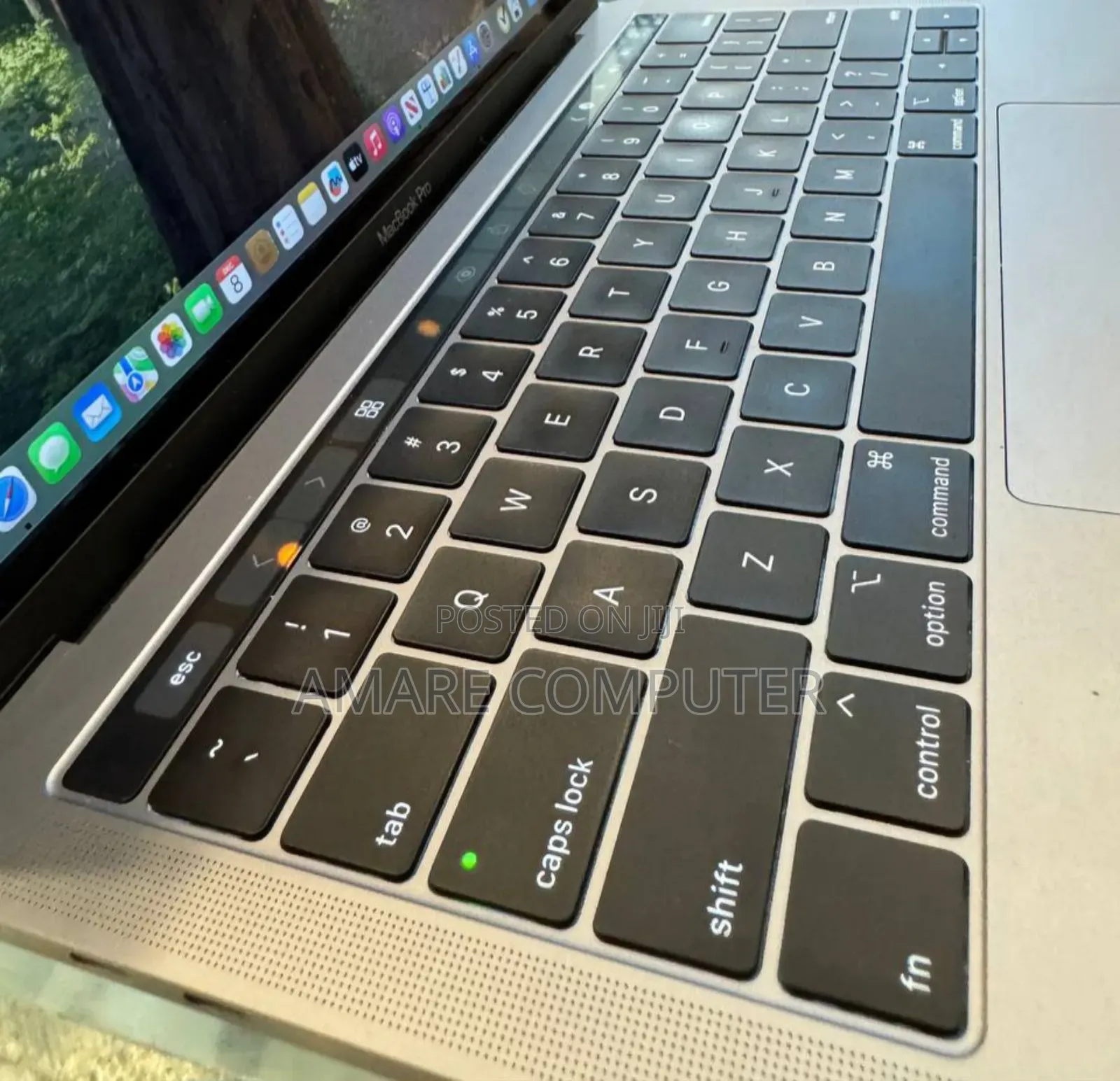 New Laptop Apple MacBook Pro 2019 8GB Intel Core i5 SSD 512GB