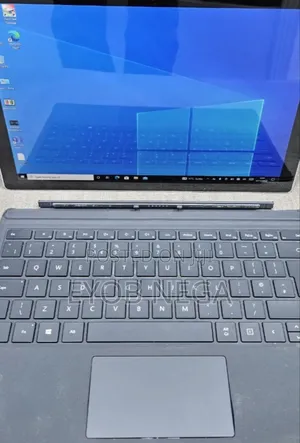 New Laptop Microsoft Surface Pro 7 16GB Intel Core I7 SSD 256GB