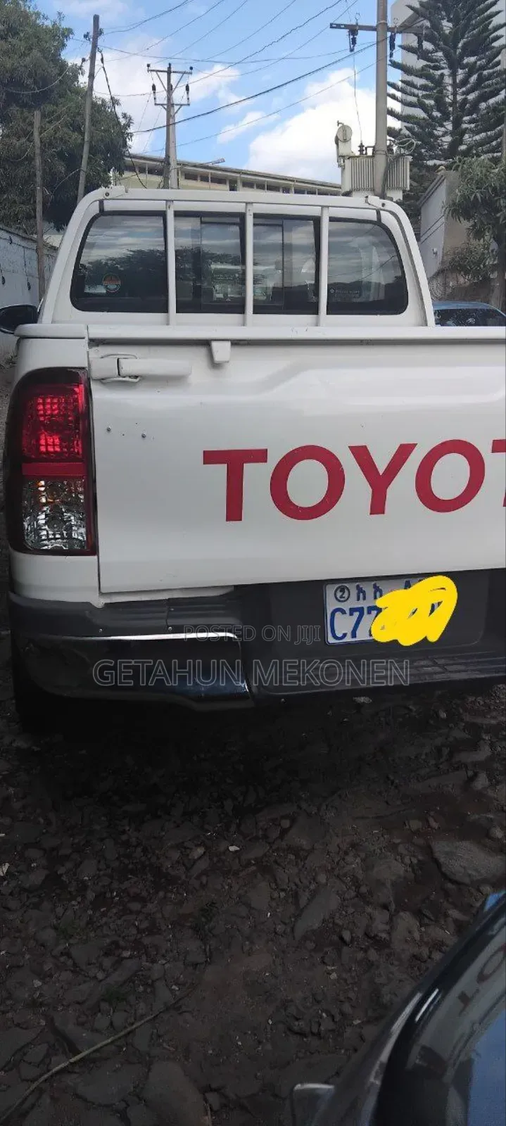 Toyota Hilux 2016 White