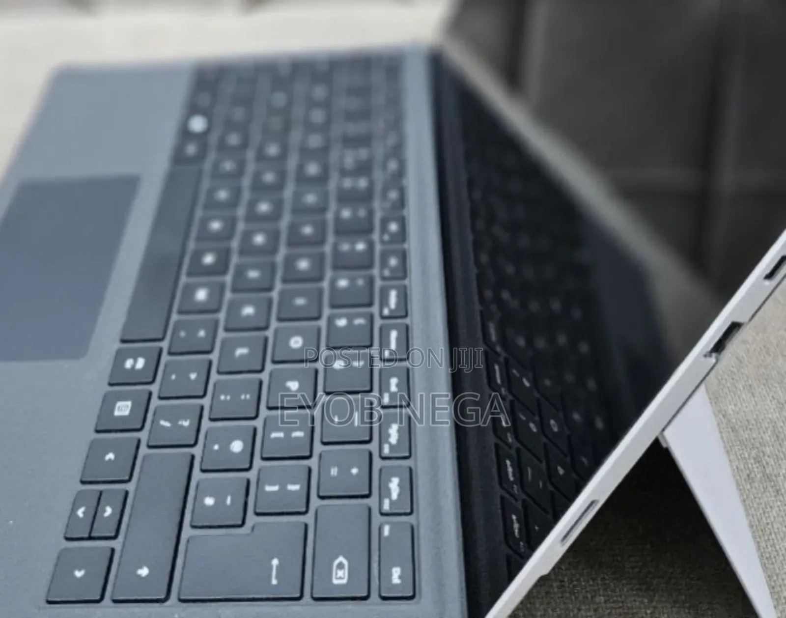 New Laptop Microsoft Surface Pro 6 8GB Intel Core I7 SSD 256GB