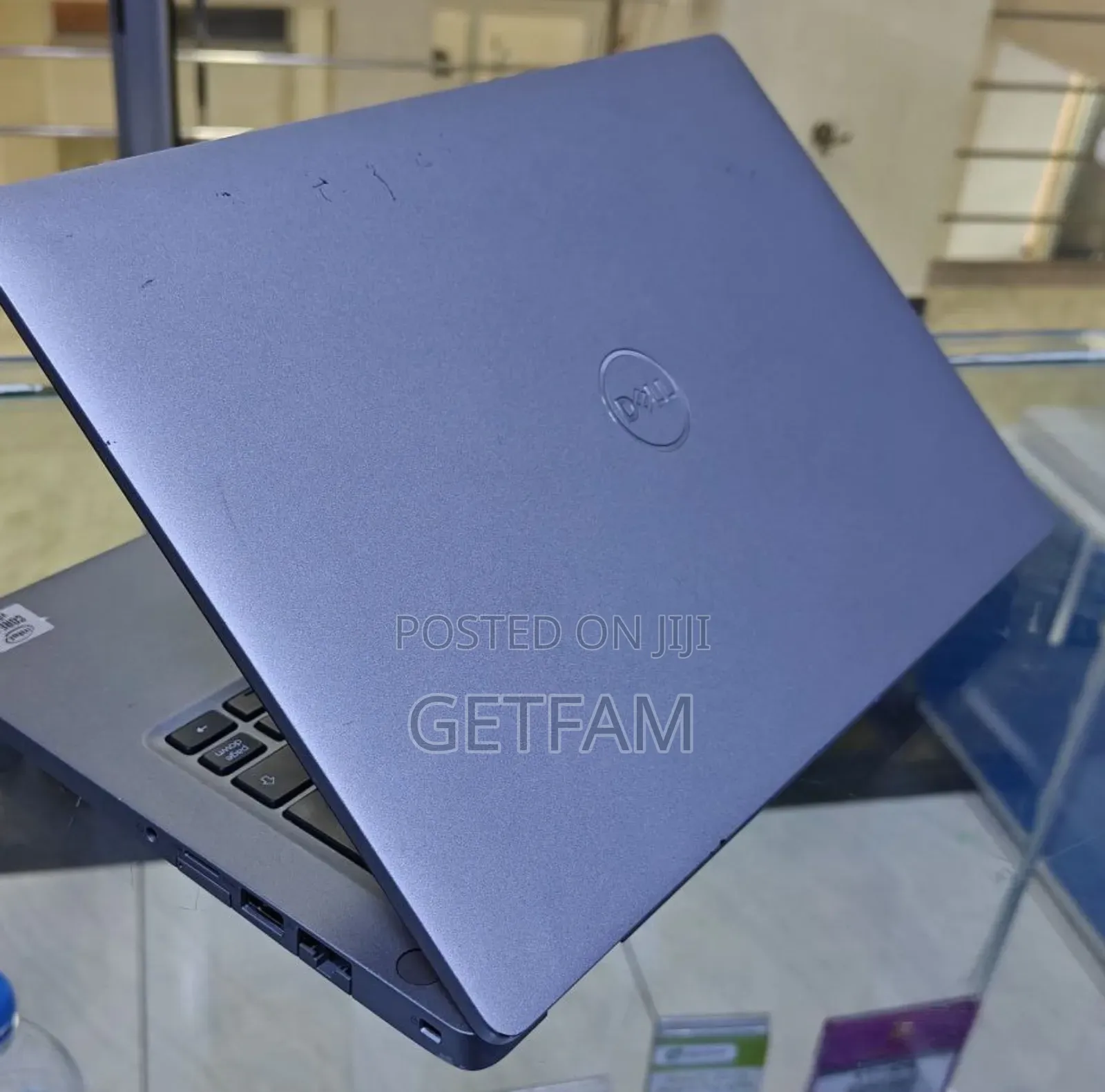 New Laptop Dell Inspiron 15 8GB Intel Core I5 SSD 256GB