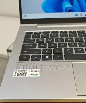 New Laptop HP EliteBook 640 G10 16GB Intel Core I7 SSD 512GB