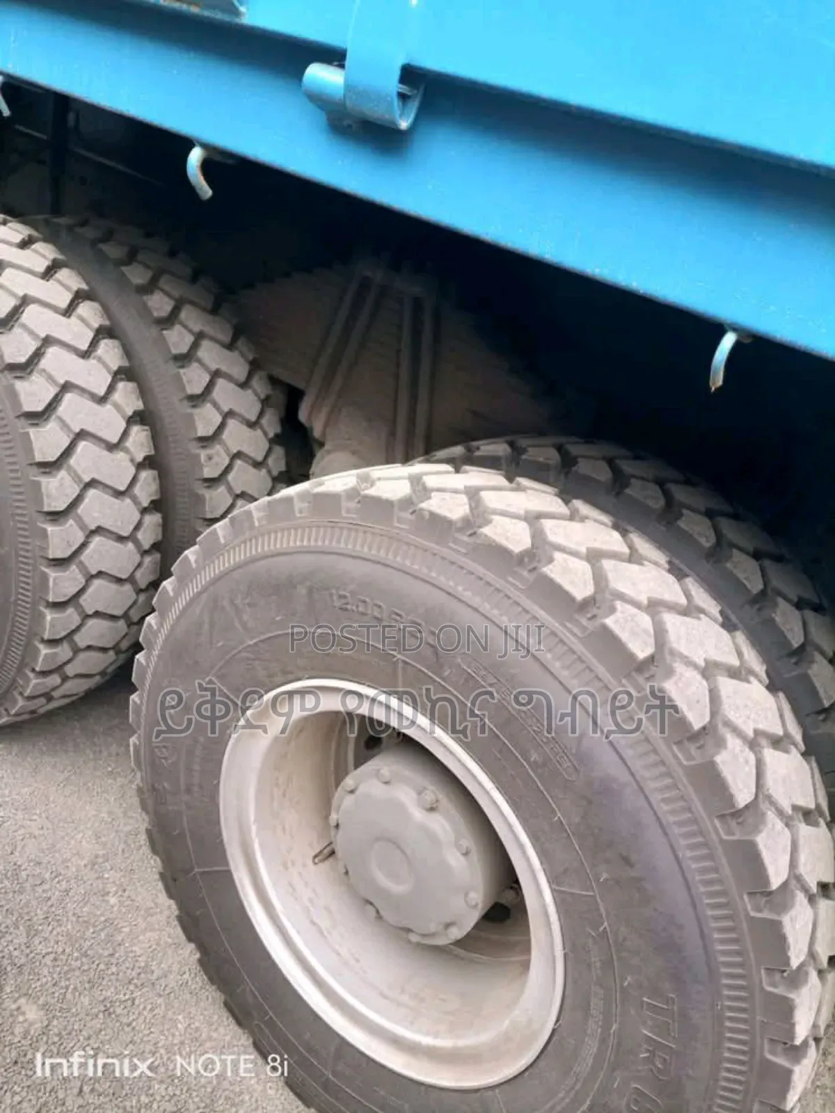 50% Bank Sino Cargo Truck Tx-371hp