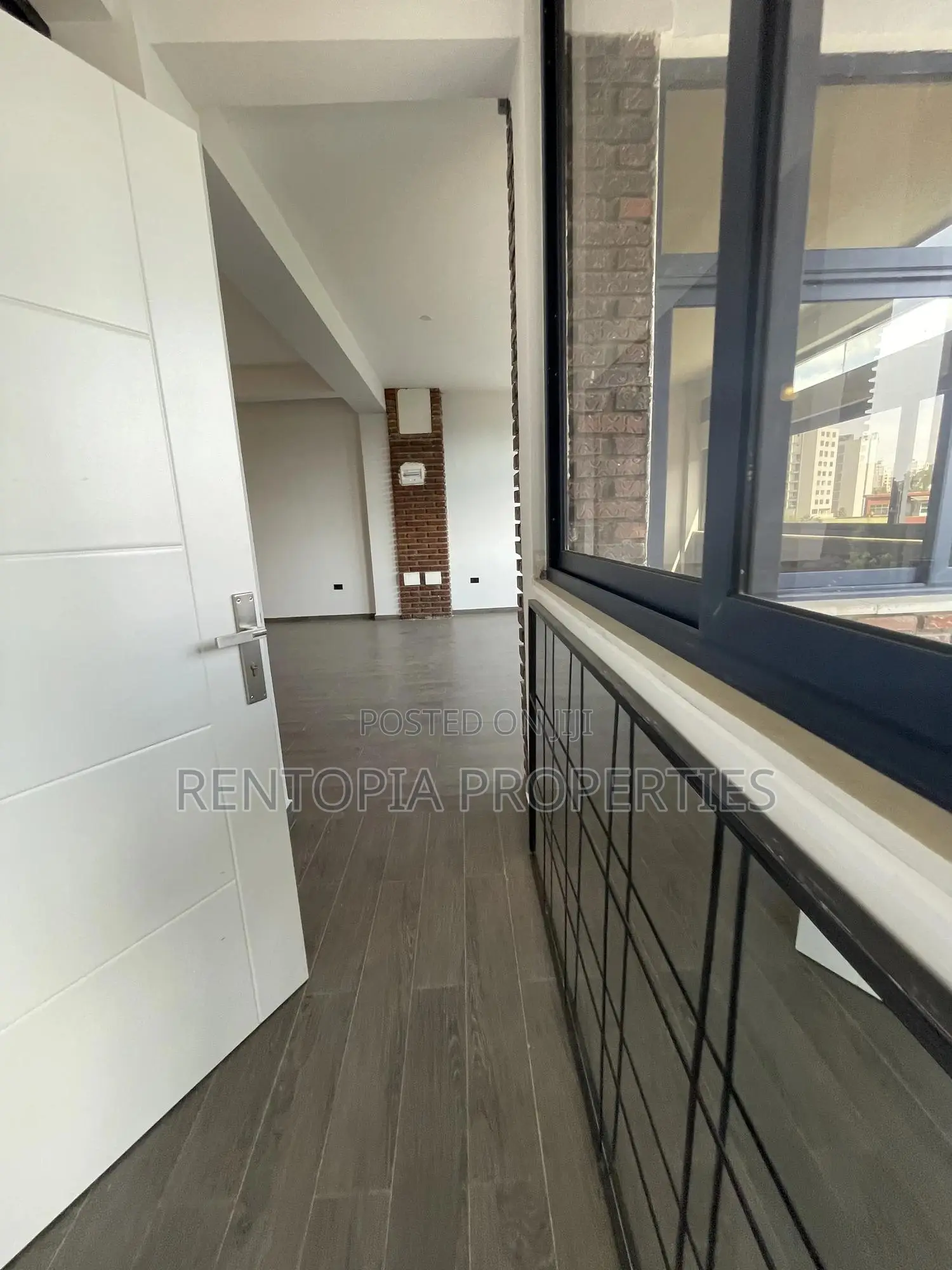 3bdrm Apartment in Bole for rent