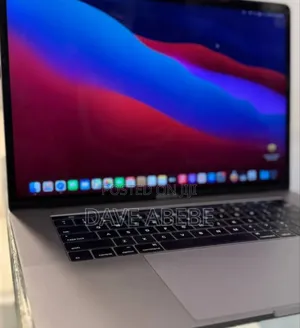 New Laptop Apple MacBook Pro 2016 8GB Intel Core I7 SSD 256GB