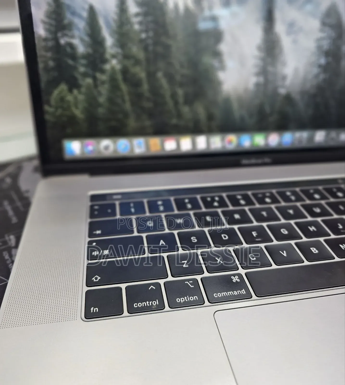 New Laptop Apple MacBook Pro 2019 16GB Intel Core I9 SSD 512GB