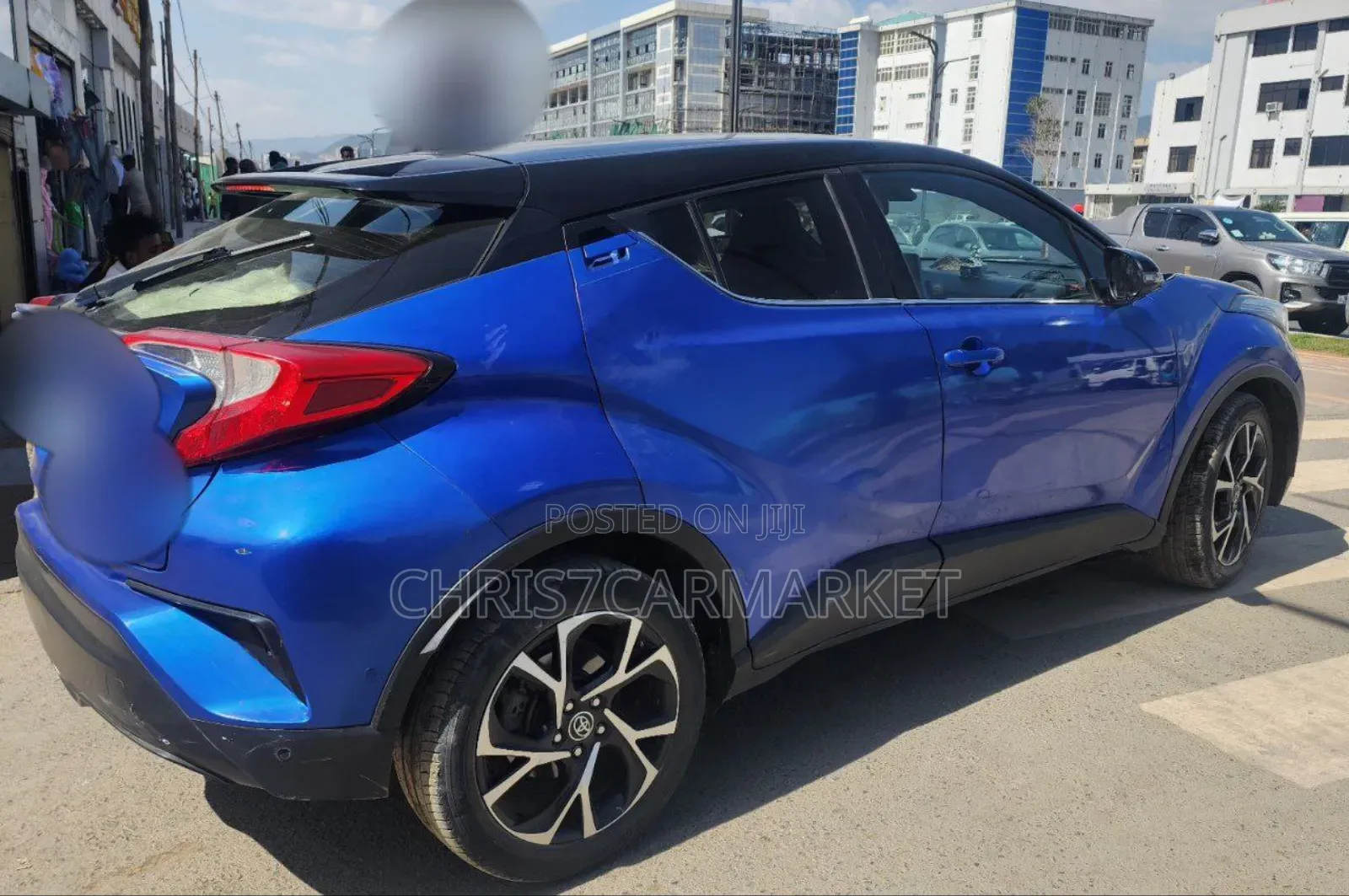 Toyota C-HR LE FWD 2020 Blue