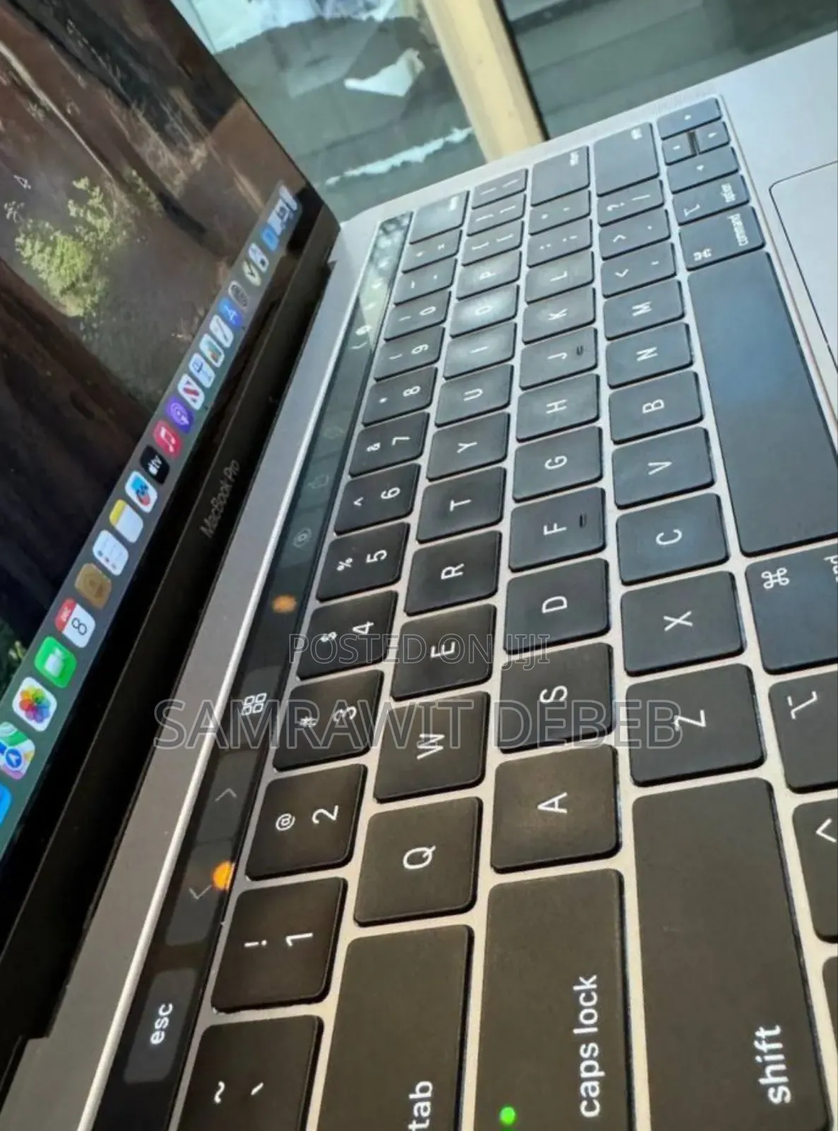 New Laptop Apple MacBook Pro 2019 8GB Intel Core I5 SSD 512GB