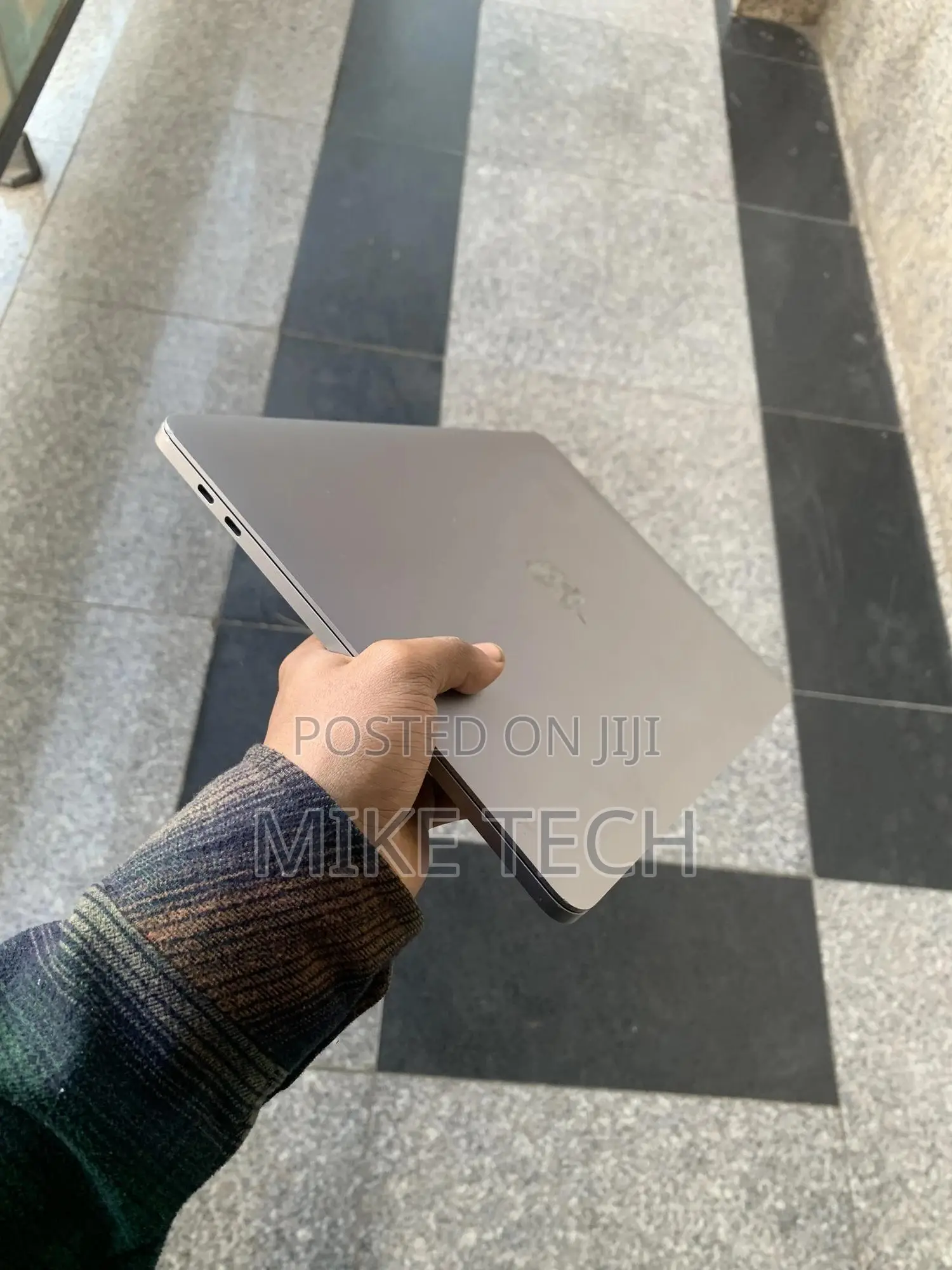 Laptop Apple MacBook Pro M1 8GB Apple M1 SSD 256GB