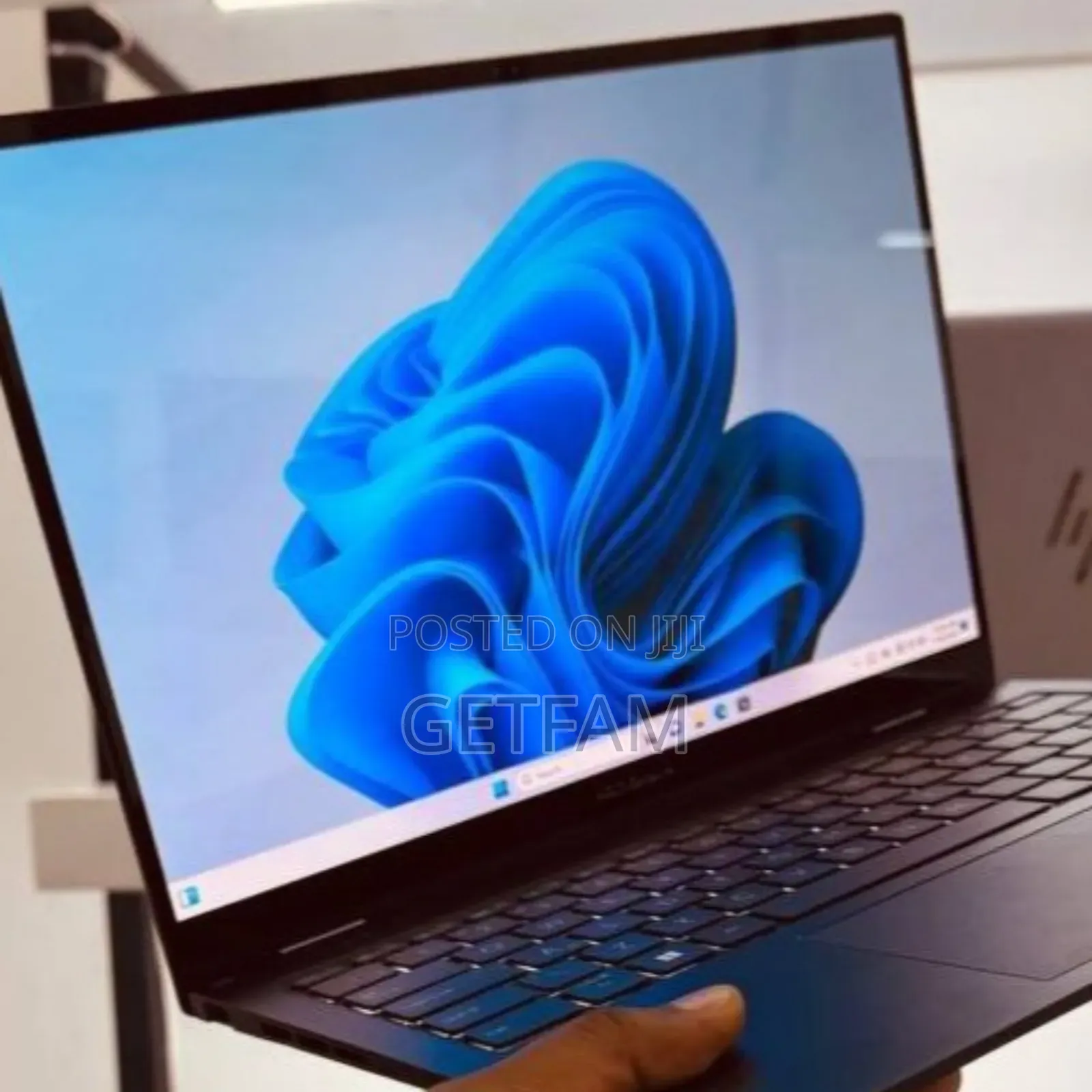 New Laptop Asus ZenBook UX32A 16GB Intel SSD 1T