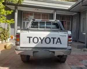 Toyota Hilux 2007 Ivory