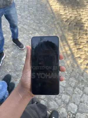 New Samsung Galaxy S22 5G 256 GB Black