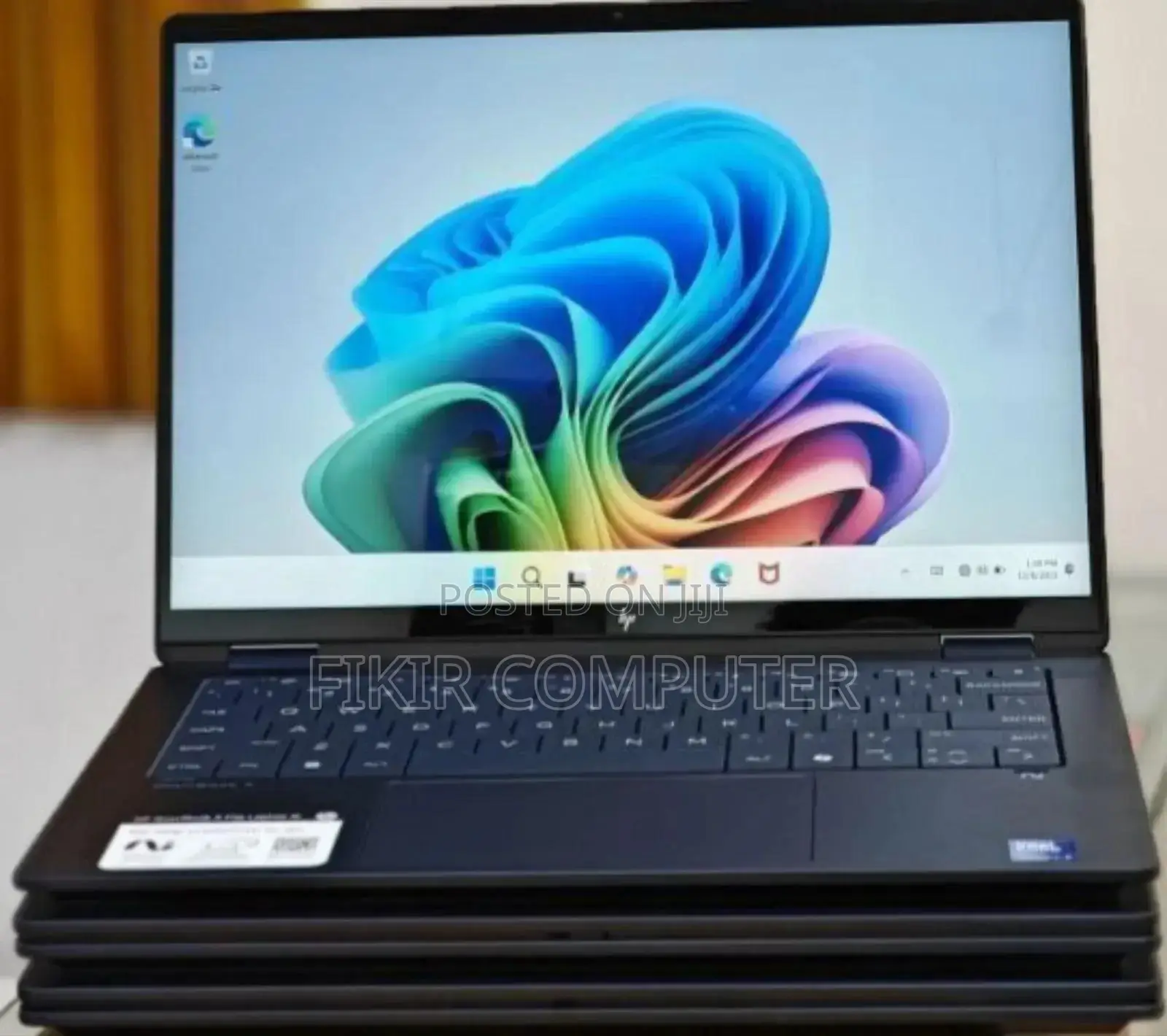 New Laptop HP OmniBook 5 16" 16GB Intel Core Ultra 7 SSD 1T