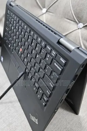 New Laptop Lenovo ThinkPad X390 Yoga 8GB Intel Core I7 SSD 512GB